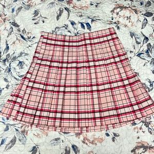 I’m selling a pink plad mini skirt 💗✨from NOBO